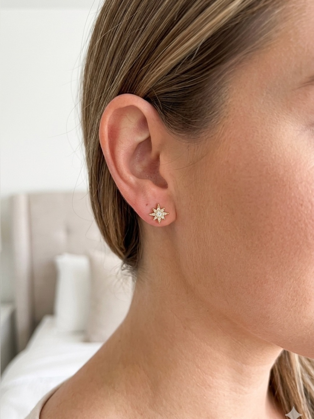 Plunder Gold Snowflake Star Mini Stud Earrings NWT